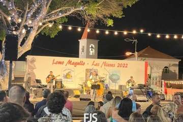 Concierto de tres bandas en la Plaza de Las Nieves en Lomo Magullo/Francisco Javier Santana.